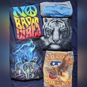 6 graphic tees. 3X unisex